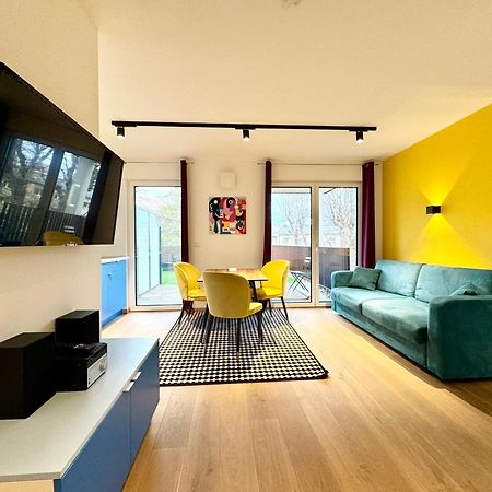 Wohnung Mit Terrasse + Parkplatz 维也纳 外观 照片