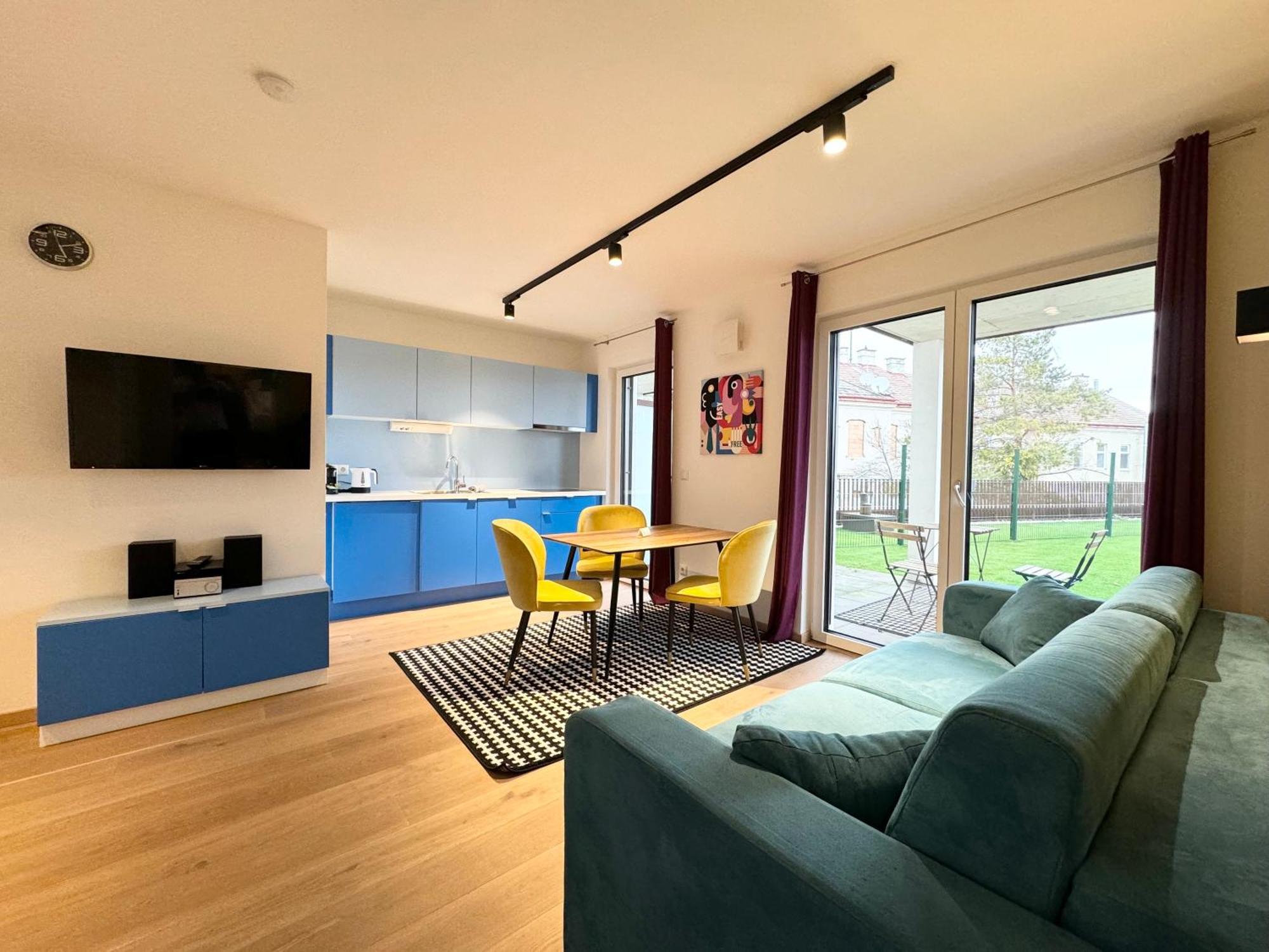 Wohnung Mit Terrasse + Parkplatz 维也纳 外观 照片