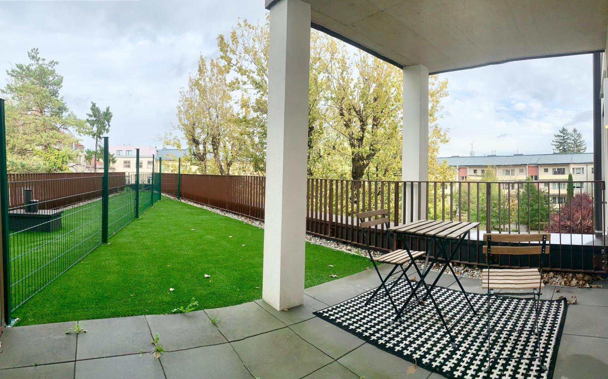 Wohnung Mit Terrasse + Parkplatz 维也纳 外观 照片